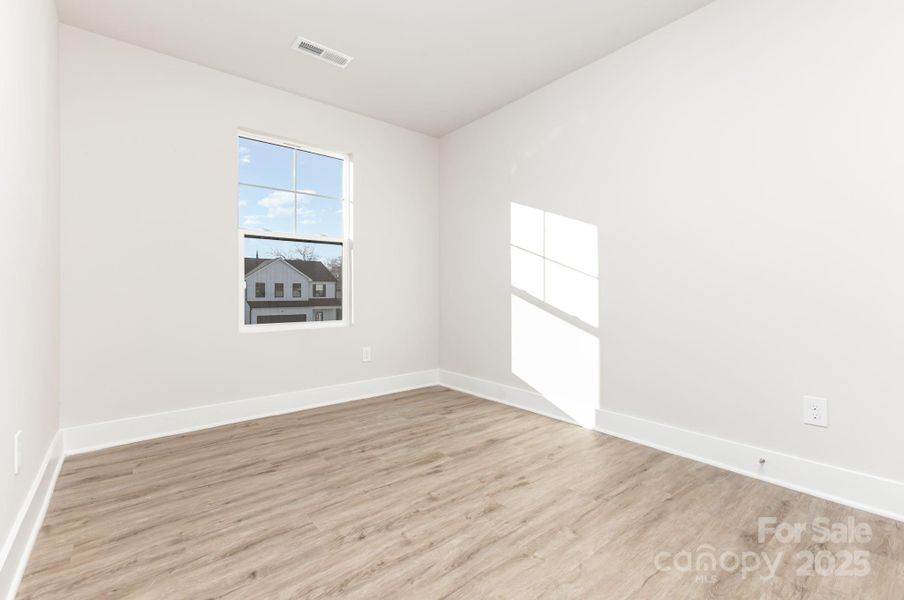 Spacious, unfurnished interior of a new home in , Mooresville (Image 13).