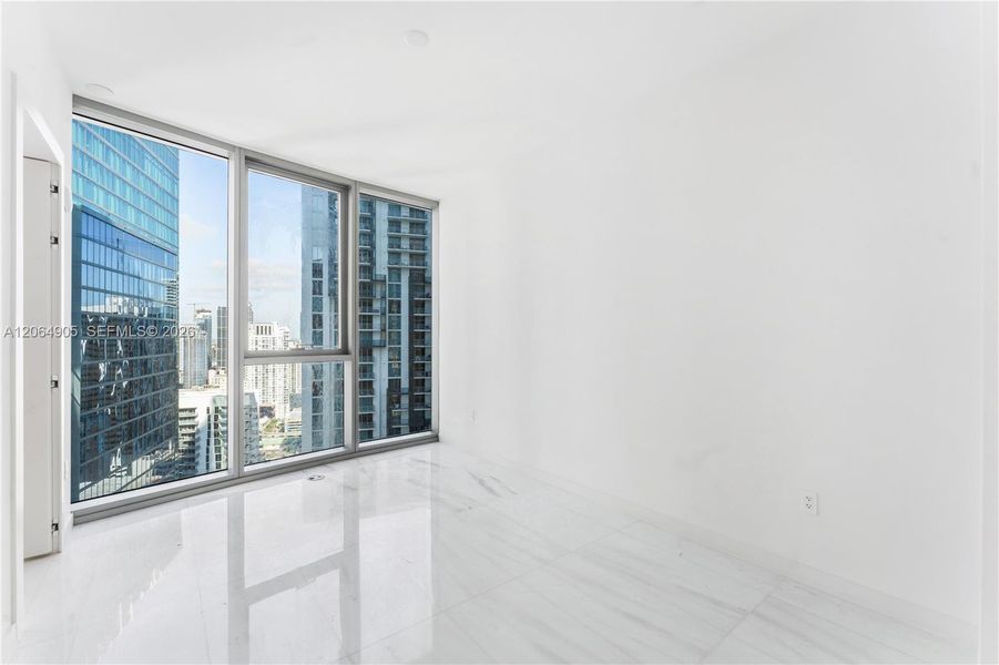 Spacious, unfurnished interior of a new home in , Miami (Image 30).