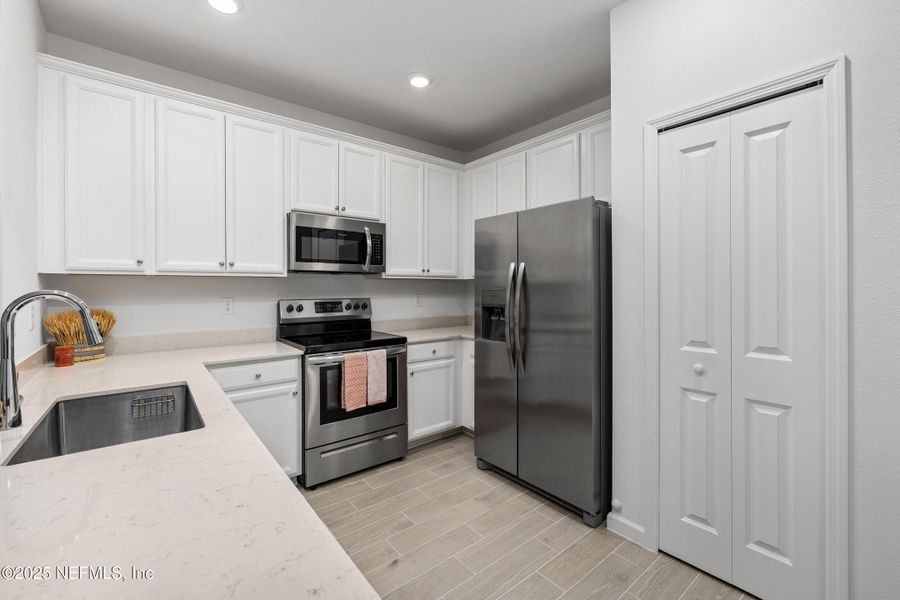 Furnished interior view inside a new home in , St. Augustine (Image 36).