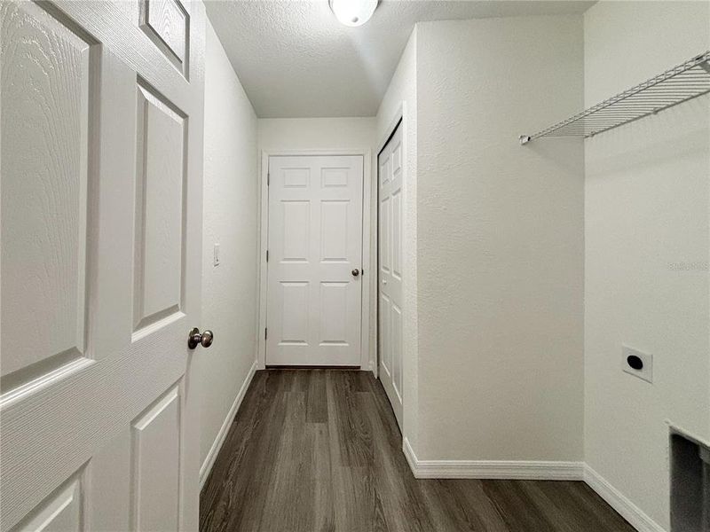 Spacious, unfurnished interior of a new home in , Dunnellon (Image 65).