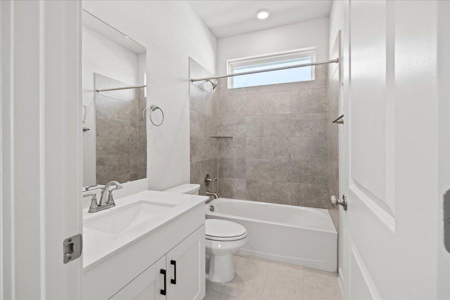 MOVE IN READY! MOVE IN READY!