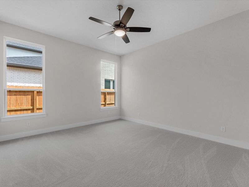Spacious, unfurnished interior of a new home in Harvest Green, Richmond (Image 13).