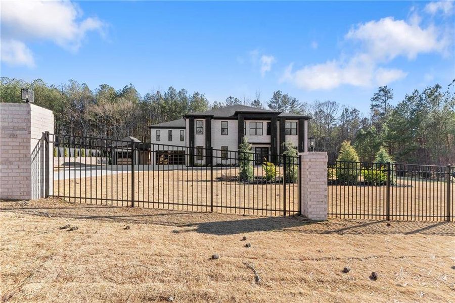 Community amenities in , Hoschton (Image 96).