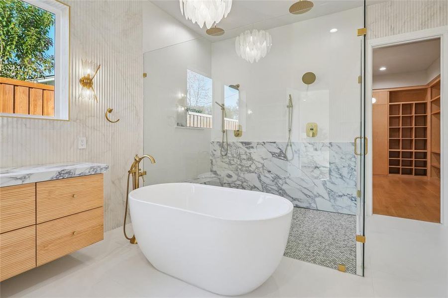 Furnished interior view inside a new home in , Dallas (Image 25). Furnished interior view inside a new home in , Dallas (Image 25).