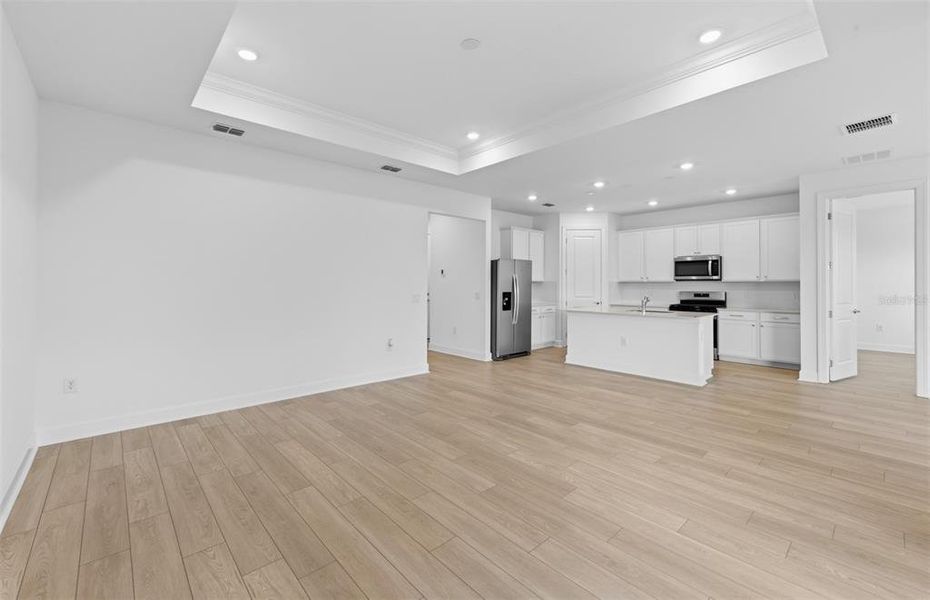 Spacious, unfurnished interior of a new home in Reagan Landing, Bradenton (Image 27). Spacious, unfurnished interior of a new home in Reagan Landing, Bradenton (Image 27).