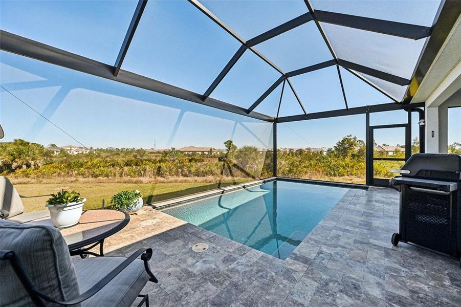 Exterior details and patio area of a home in , Venice (Image 25).