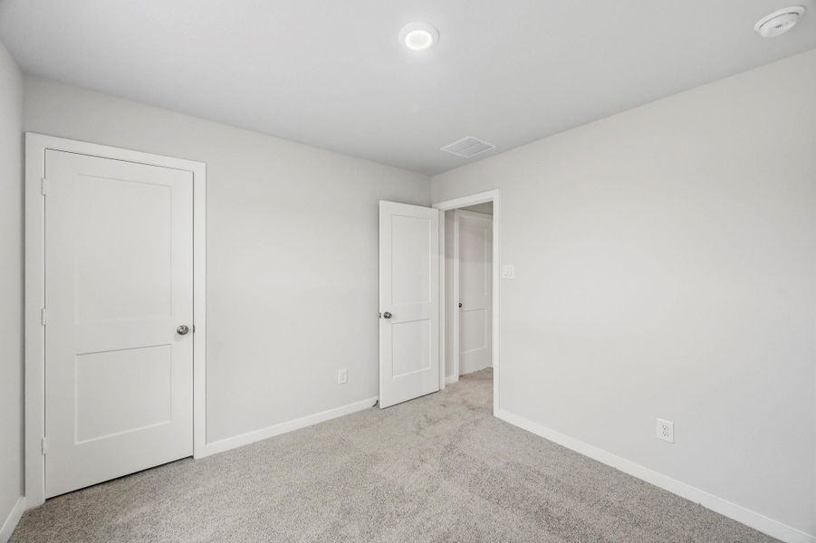 Spacious, unfurnished interior of a new home in Crockett Meadows, Conroe (Image 22). Spacious, unfurnished interior of a new home in Crockett Meadows, Conroe (Image 22).