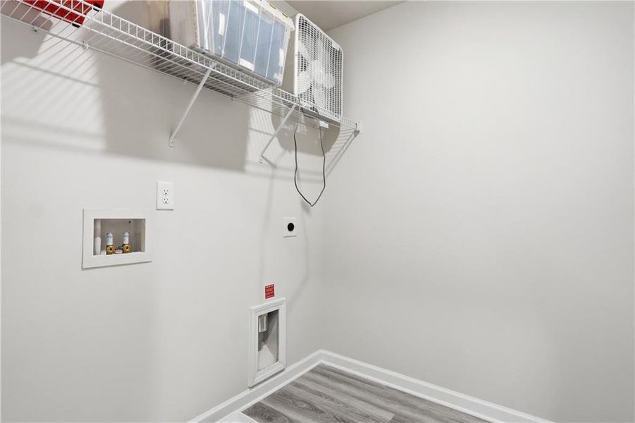Spacious, unfurnished interior of a new home in , Oakwood (Image 30). Spacious, unfurnished interior of a new home in , Oakwood (Image 30).