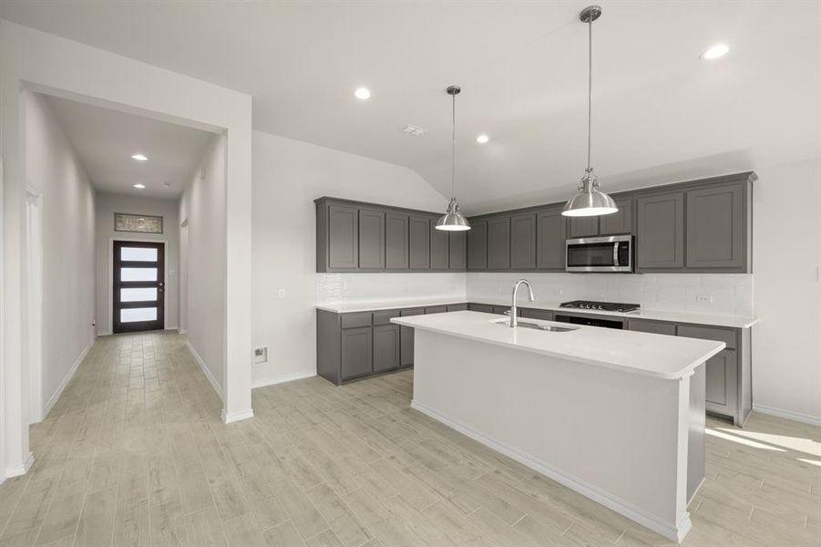 725 Scarlet Sage- Kitchen-2 725 Scarlet Sage- Kitchen-2