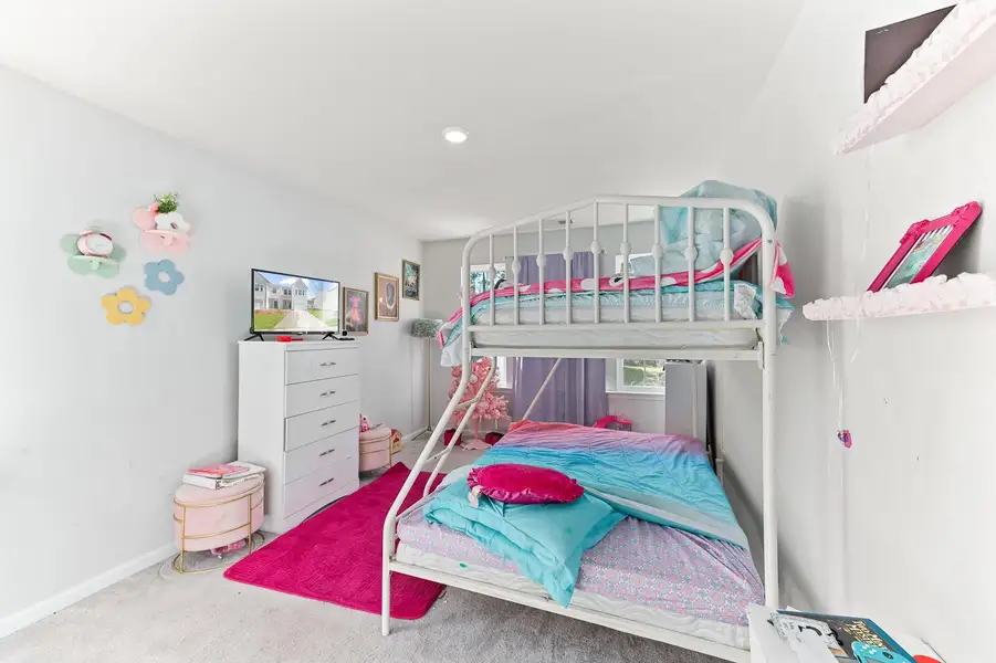 Furnished interior view inside a new home in , Charleston (Image 7).