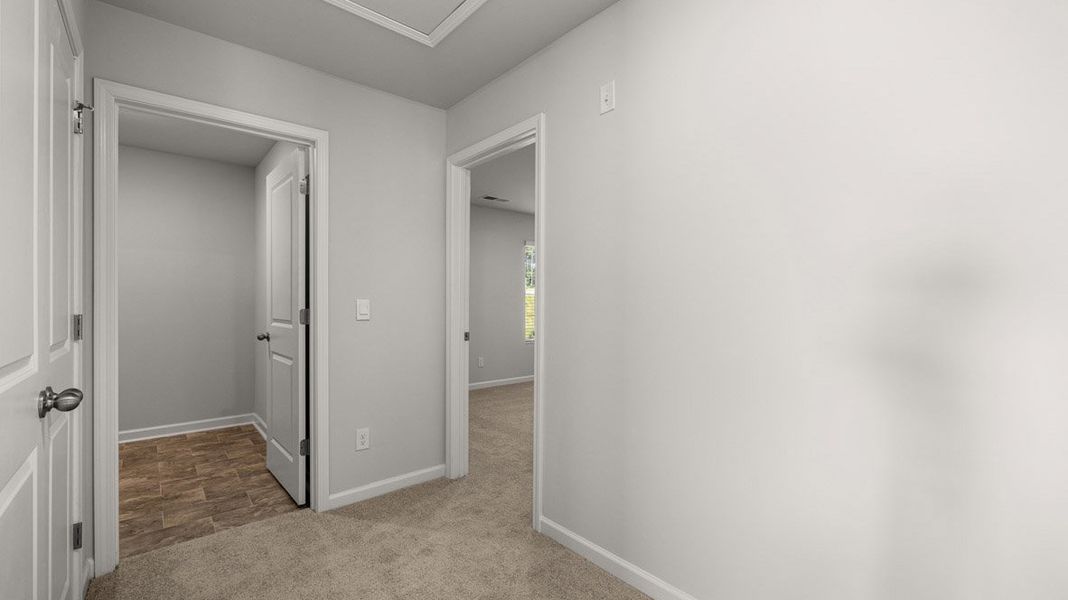 Spacious, unfurnished interior of a new home in Captain's Corner, Grovetown (Image 25).