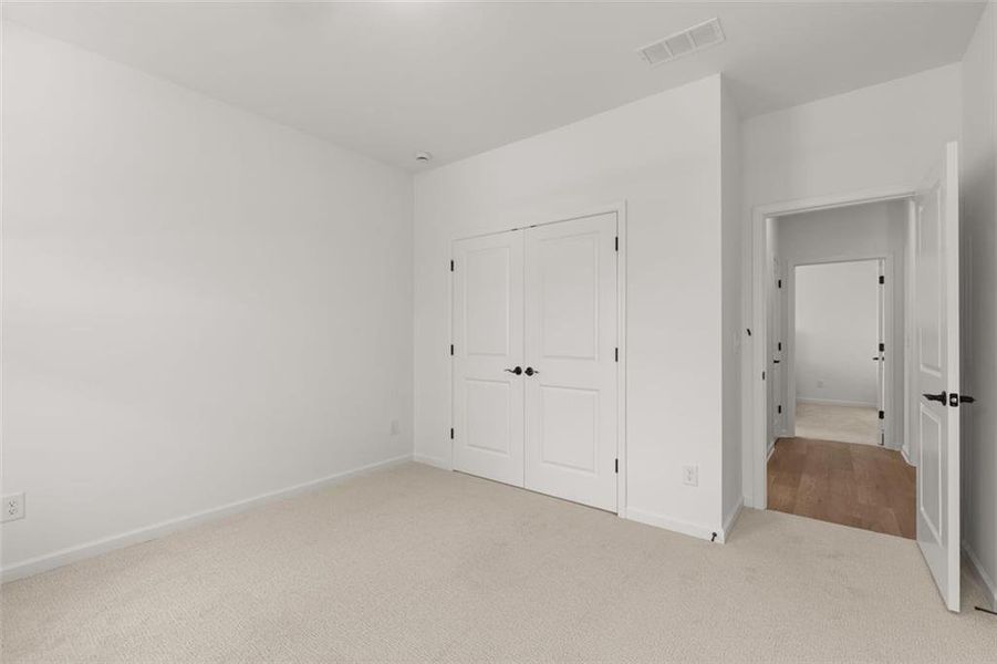 Spacious, unfurnished interior of a new home in Soleil Summit Chase, Snellville (Image 32). Spacious, unfurnished interior of a new home in Soleil Summit Chase, Snellville (Image 32).