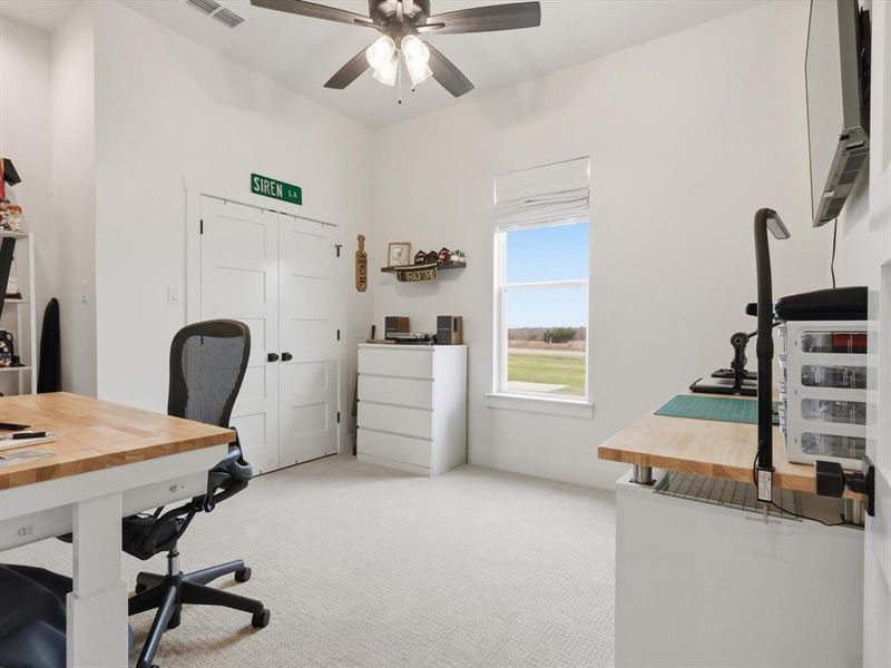 Furnished interior view inside a new home in , Weatherford (Image 7).
