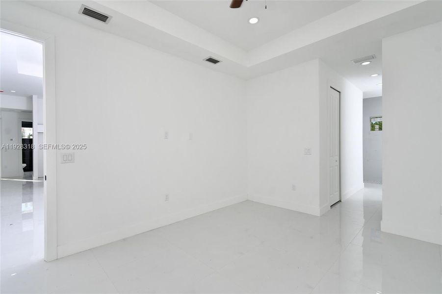 Spacious, unfurnished interior of a new home in , Lehigh Acres (Image 25). Spacious, unfurnished interior of a new home in , Lehigh Acres (Image 25).