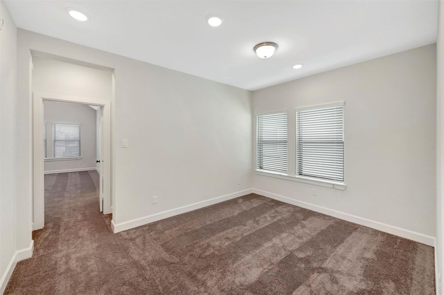 Spacious, unfurnished interior of a new home in Indigo 35’ Homesites, Richmond (Image 18).