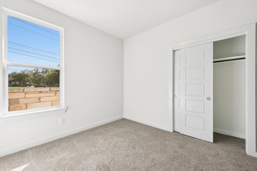 Spacious, unfurnished interior of a new home in Park Hill Commons, San Antonio (Image 17). Spacious, unfurnished interior of a new home in Park Hill Commons, San Antonio (Image 17).