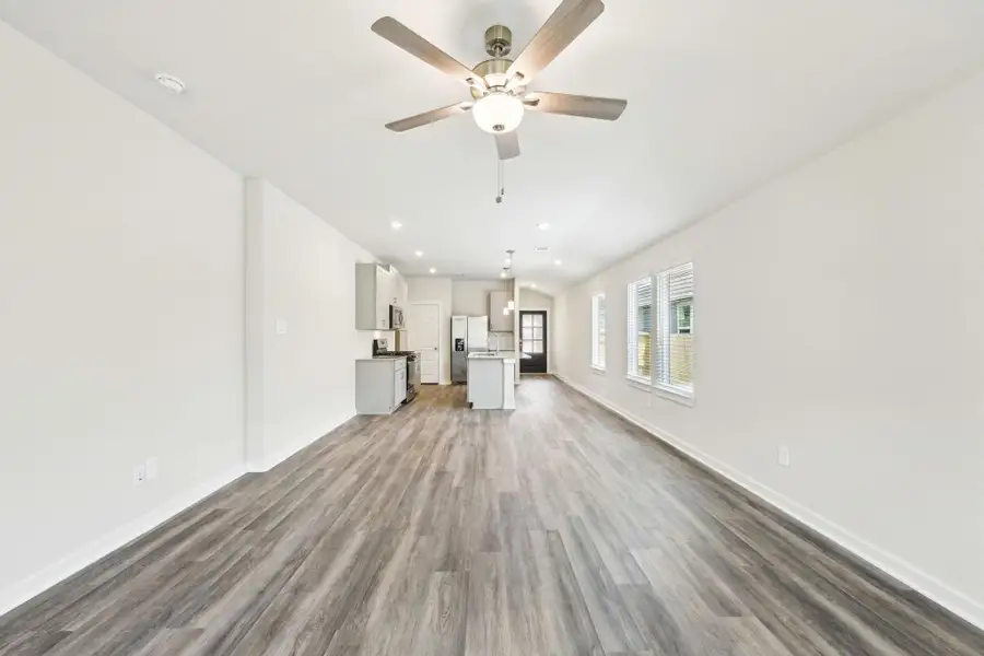 Photo is not of the actual home but is an inspirational photo of builder’s model home and may depict options, furnishings, and/or decorator features that are not included.