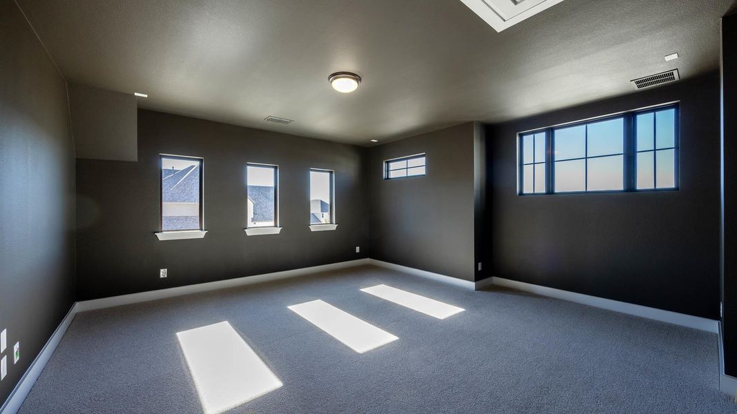 Spacious, unfurnished interior of a new home in Palmera Ridge 70', Leander (Image 7). Spacious, unfurnished interior of a new home in Palmera Ridge 70', Leander (Image 7).