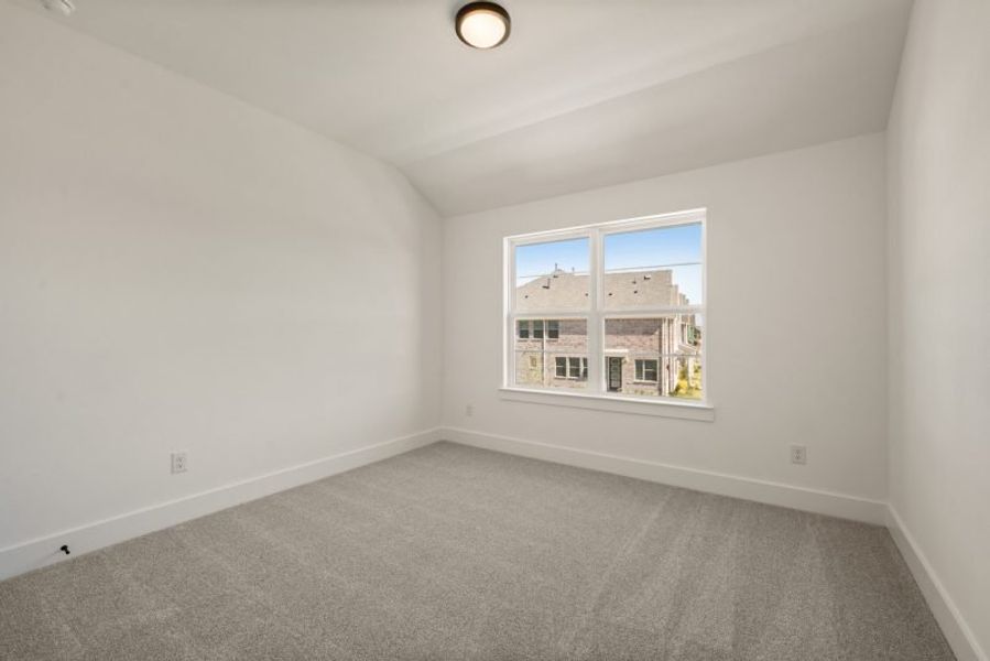 Spacious, unfurnished interior of a new home in Mosaic, Celina (Image 21).