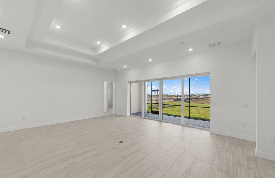 Spacious, unfurnished interior of a new home in TerraWalk at Babcock Ranch, Alva (Image 17).
