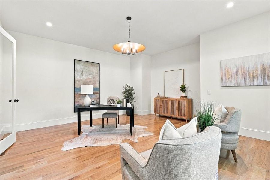Furnished interior view inside a new home in , Roswell (Image 71).