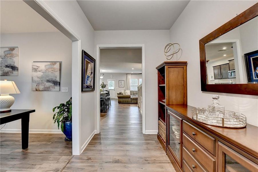 Furnished interior view inside a new home in Haverhill Farms, Bethlehem (Image 13).