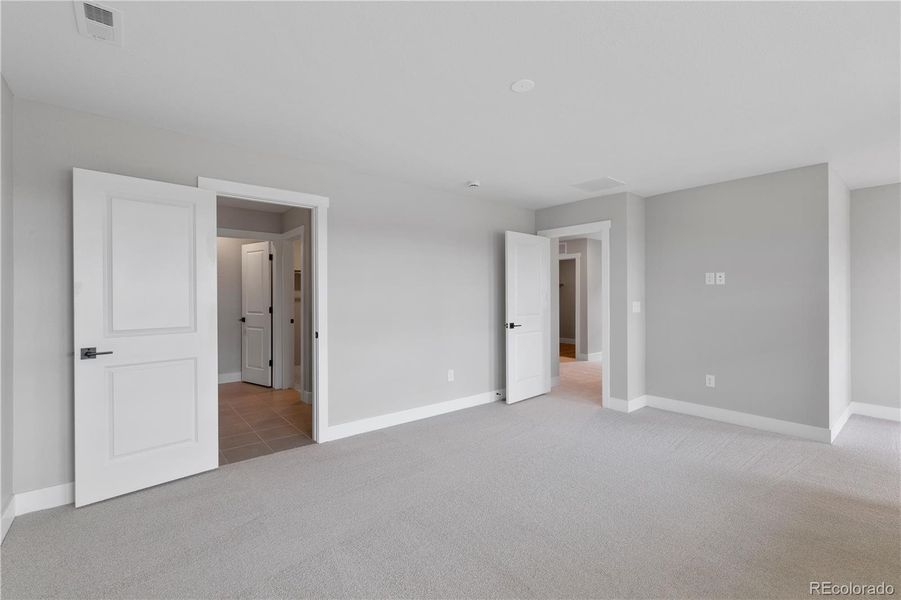 Spacious, unfurnished interior of a new home in Windler Single Family Homes, Aurora (Image 18).