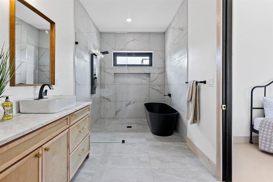 Furnished interior view inside a new home in , Sulphur Springs (Image 28). Furnished interior view inside a new home in , Sulphur Springs (Image 28).