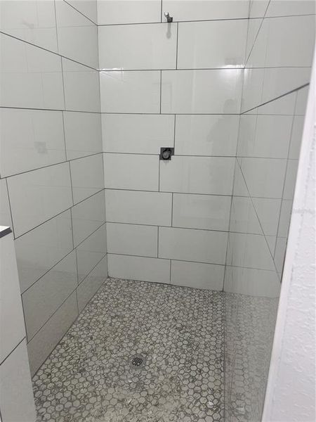 Furnished interior view inside a new home in , Ocala (Image 5).