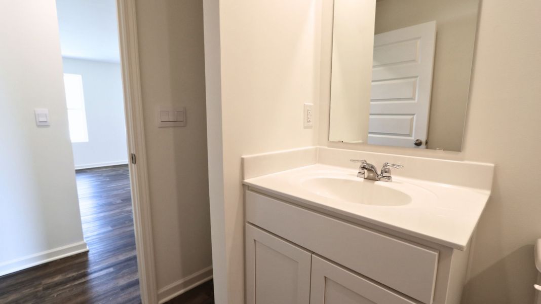 Image 18 of a home in Liberty.