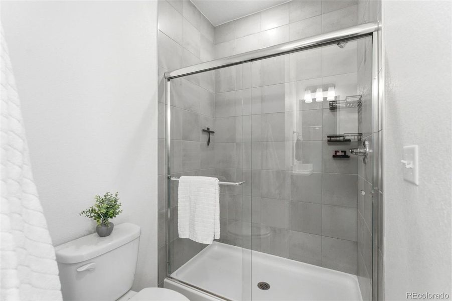 Furnished interior view inside a new home in Erie Highlands, Erie (Image 9).