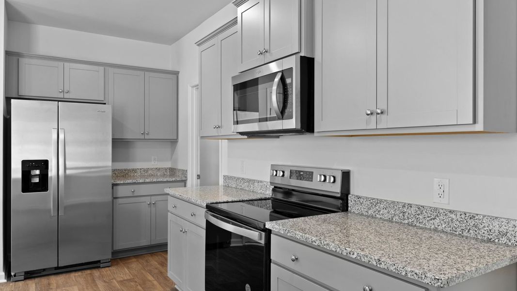 Representative furnished interior of a home built from the ROBIE by D.R. Horton in Hillcrest, Ravenel (Image 6).