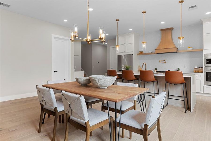 Furnished interior view inside a new home in , Orlando (Image 17).