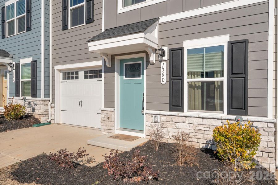 Exterior details and patio area of a home in , Troutman (Image 22).