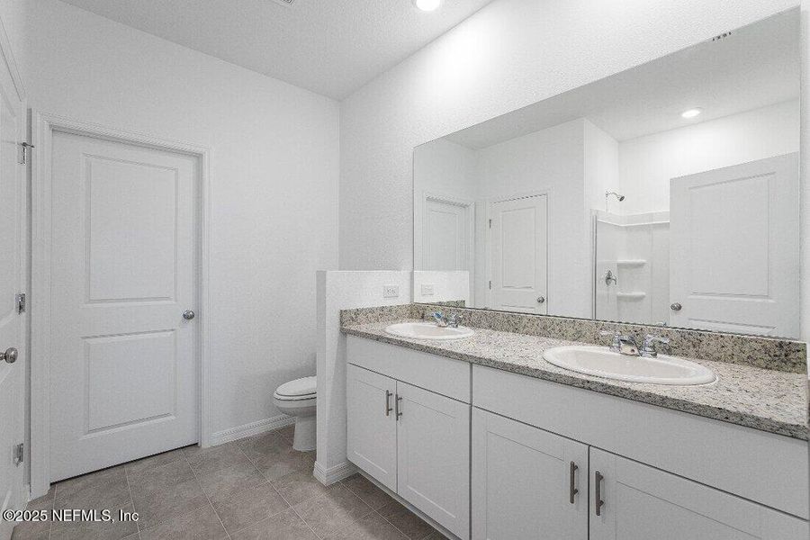 Furnished interior view inside a new home in Coopers Meadow, Jacksonville (Image 4).