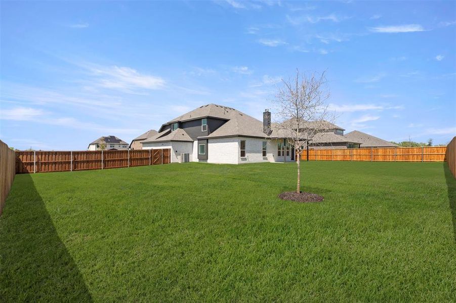 Image 28 of a home in Lovers Landing. Image 28 of a home in Lovers Landing.