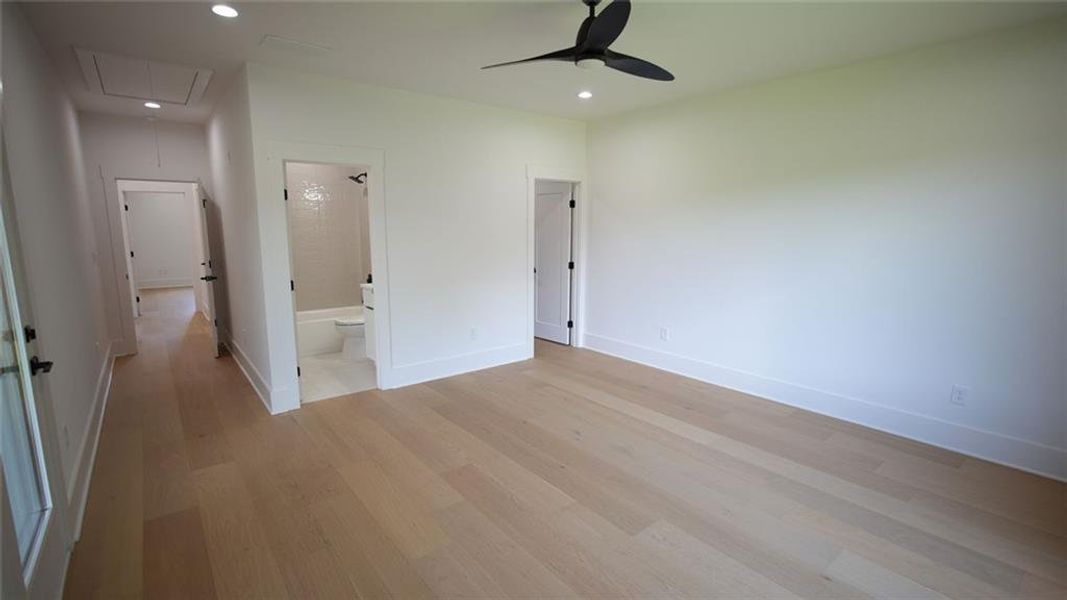 Spacious, unfurnished interior of a new home in , Dacula (Image 27). Spacious, unfurnished interior of a new home in , Dacula (Image 27).
