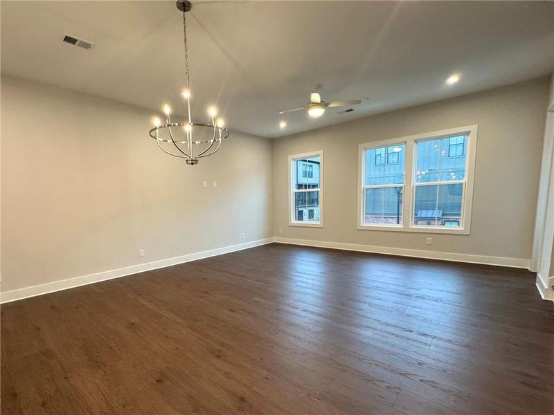 Spacious, unfurnished interior of a new home in , Alpharetta (Image 13).