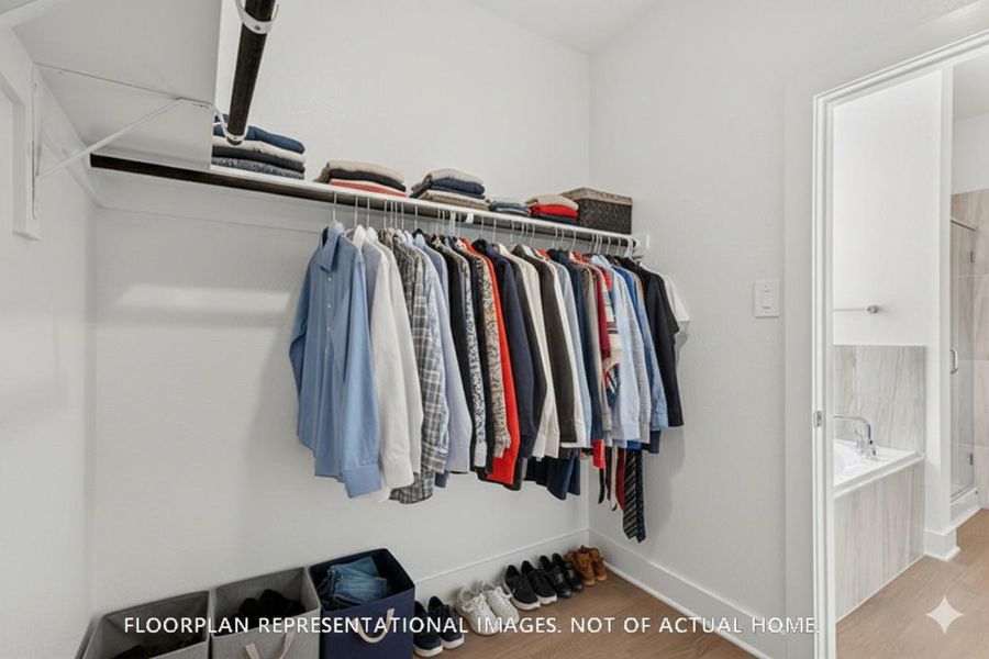 Close-up of interior finishes inside a home in Miller's Pond, Rosenberg (Image 17).