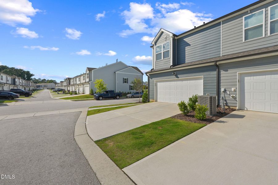 321_Parker_Station_Avenue_030 321_Parker_Station_Avenue_030