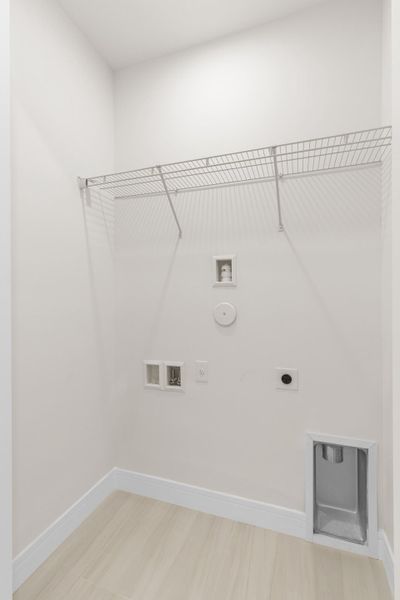 R6II5393