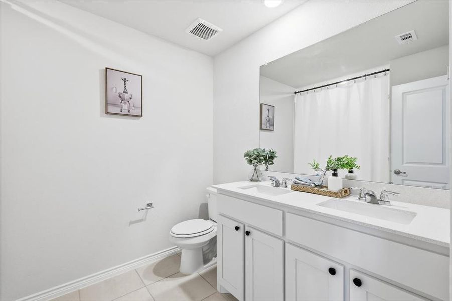 Furnished interior view inside a new home in Spiritas Ranch, Little Elm (Image 9). Furnished interior view inside a new home in Spiritas Ranch, Little Elm (Image 9).