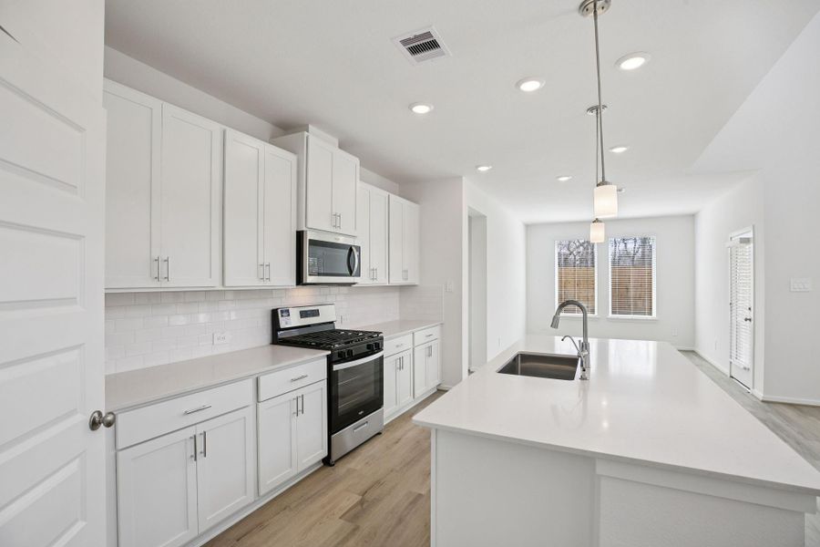 Photo is not of the actual home, but is an inspirational photo of builder’s model home and may depict options, furnishings, and/or decorator features that are not included.