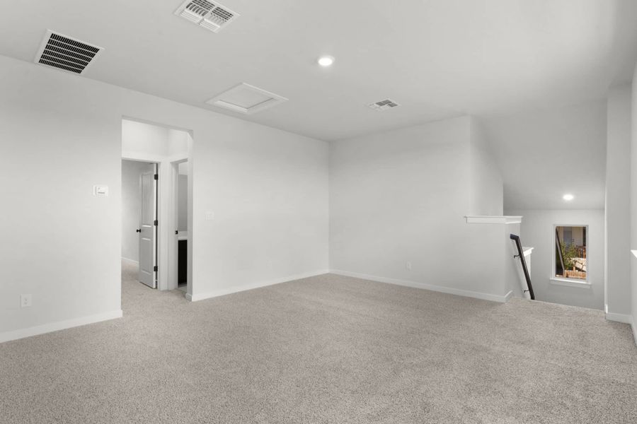 Representative unfurnished interior of a home built from the Julia by Chesmar Homes in Nolina, Georgetown (Image 11).