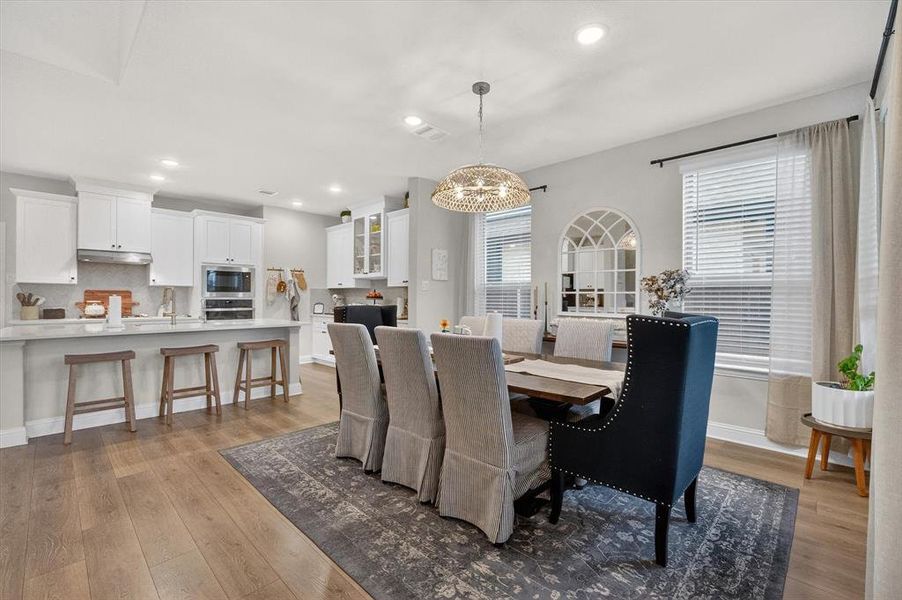 Furnished interior view inside a new home in Oaks of North Grove, Waxahachie (Image 12).