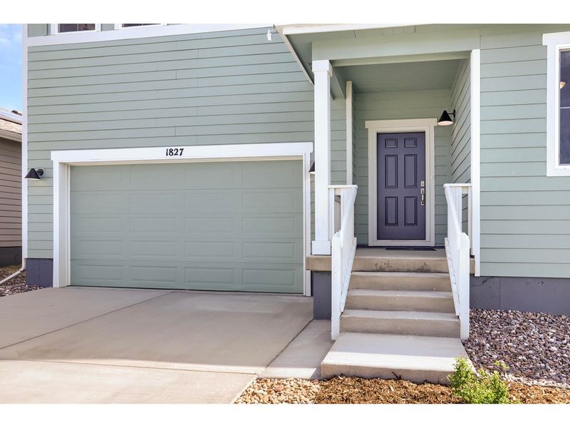Exterior details and patio area of a home in Country Club Reserve, Fort Collins (Image 4).