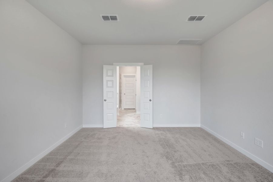 Spacious, unfurnished interior of a new home in Mason Woods, Cypress (Image 33). Spacious, unfurnished interior of a new home in Mason Woods, Cypress (Image 33).