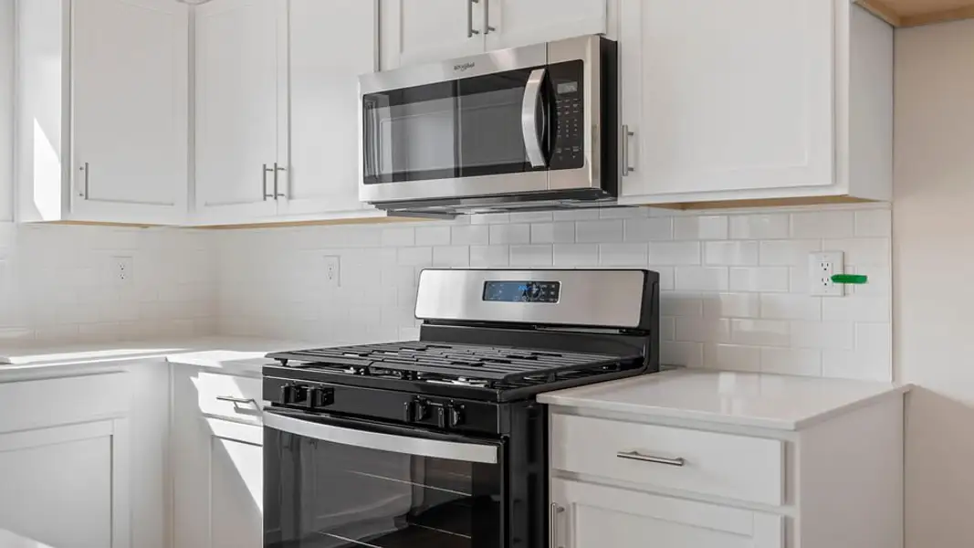 Close-up of interior finishes inside a home in Durbin Meadows Traditions, Fountain Inn (Image 12).