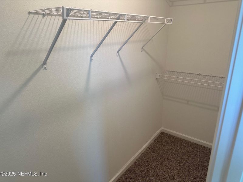 Spacious, unfurnished interior of a new home in Irongate Villas, Jacksonville (Image 21). Spacious, unfurnished interior of a new home in Irongate Villas, Jacksonville (Image 21).