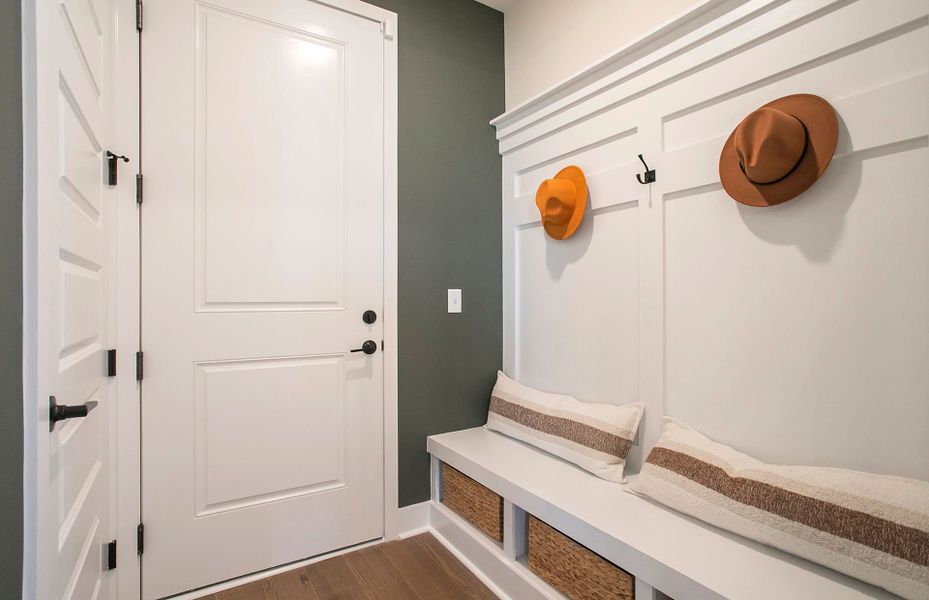 Stardom Entry in new home construction by Del Webb homebuilders Nashville Stardom Entry in new home construction by Del Webb homebuilders Nashville